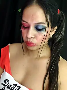 Snapshot of AntonelaMorriz chatting on 2, 5, 2026 AntonelaMorriz online show from 2, 5, 2026