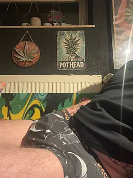 Flash0910 online show from 14, 4, 2026