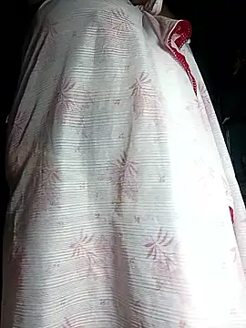 Nude-Priya2 online show from 15, 1, 2026