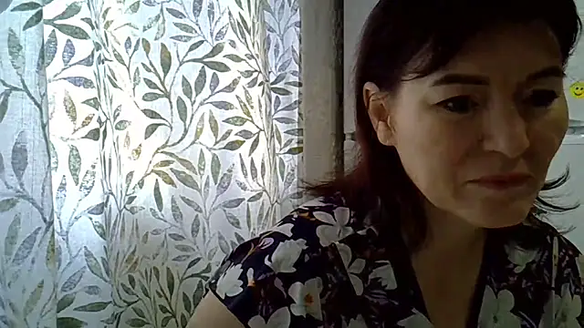 Snapshot of Krystal_82 chatting on 23, 12, 2025 Krystal 82 online show from 23, 12, 2025