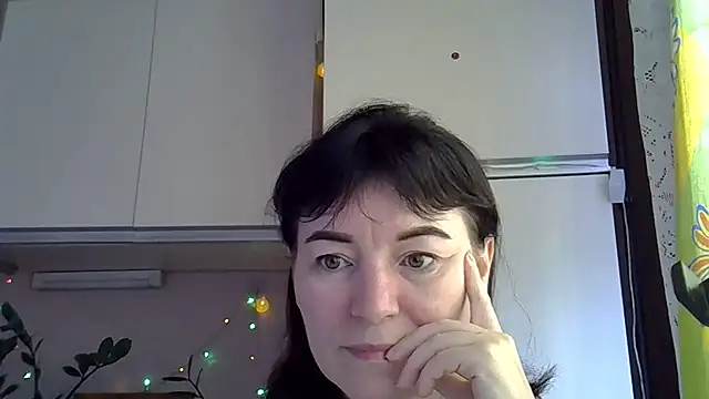 Snapshot of Krystal_82 chatting on 24, 9, 2025 Krystal 82 online show from 24, 9, 2025