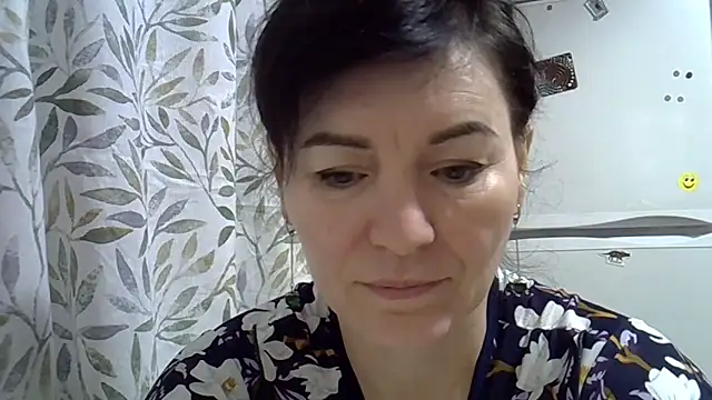 Snapshot of Krystal_82 chatting on 20, 12, 2025 Krystal 82 online show from 20, 12, 2025