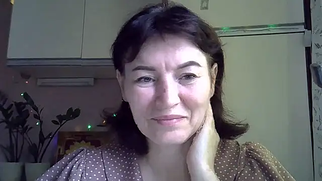 Snapshot of Krystal_82 chatting on 22, 9, 2025 Krystal 82 online show from 22, 9, 2025