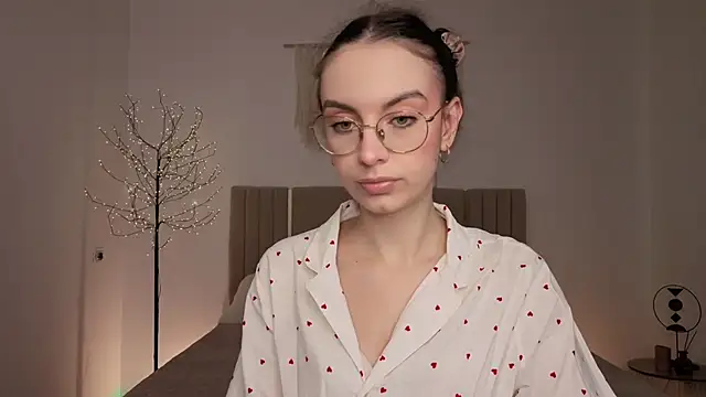 Real cutie1 online show from 26, 3, 2026