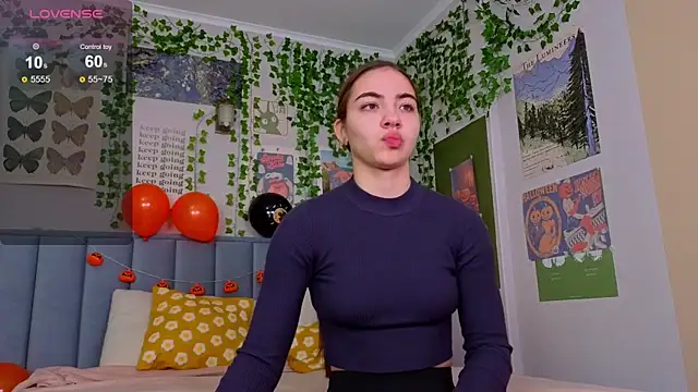 Ashley Pierce online show from 22, 10, 2025