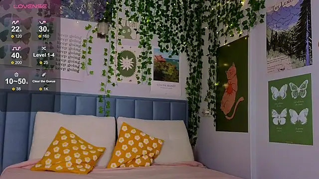 Ashley Pierce online show from 20, 10, 2025