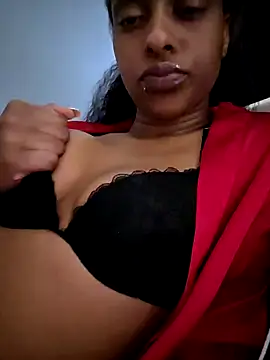 Hazel Dollxx online show from 9, 5, 2026