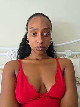 Hazel Dollxx online show from 28, 6, 2026