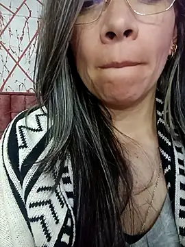 Snapshot of Chriss_girl_of_imaginatio chatting on 9, 11, 2025 Chriss girl of imaginatio online show from 9, 11, 2025