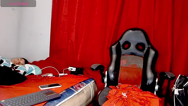 blondehot5v online show from 10, 3, 2026