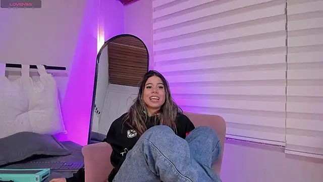 Rachell criss online show from 7, 3, 2026