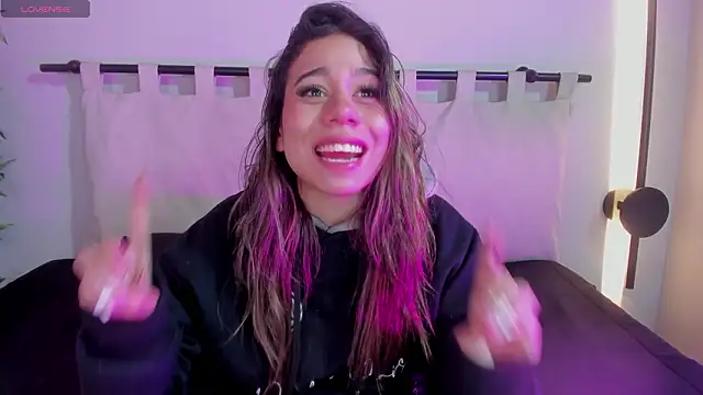 Rachell criss online show from 12, 3, 2026