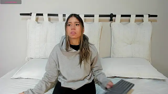 Rachell criss online show from 15, 1, 2026