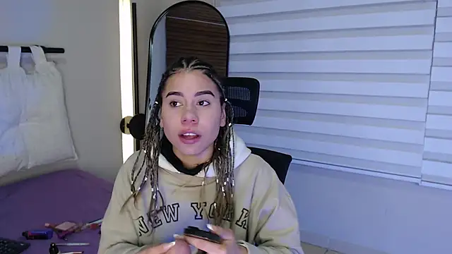 Rachell criss online show from 8, 10, 2025