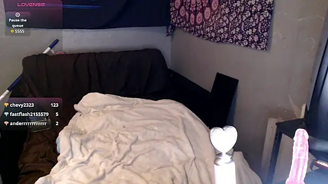 London Ray online show from 19, 1, 2026