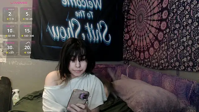 London Ray online show from 2, 10, 2025