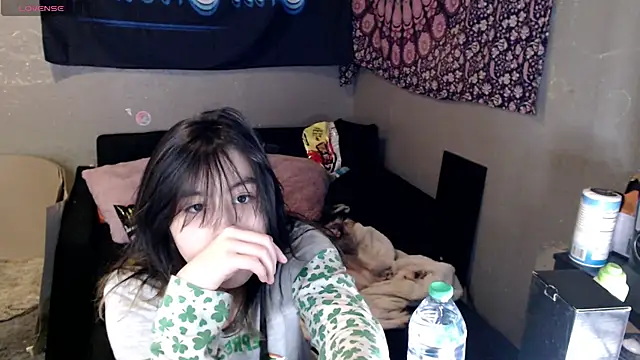 London Ray online show from 2, 11, 2025