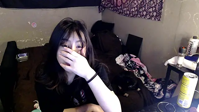 London Ray online show from 8, 3, 2026