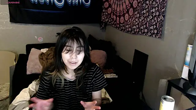 London Ray online show from 23, 10, 2025