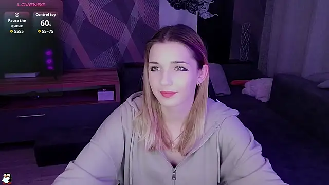 Sandy Belle online show from 6, 11, 2025