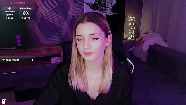 Sandy Belle online show from 26, 11, 2025