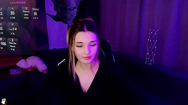 Sandy Belle online show from 14, 9, 2025