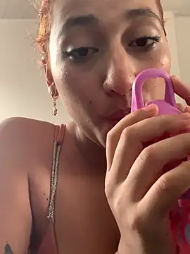 Tammys4 online show from 18, 2, 2026