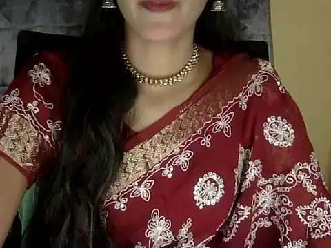 zara Khan0 online show from 4, 10, 2025