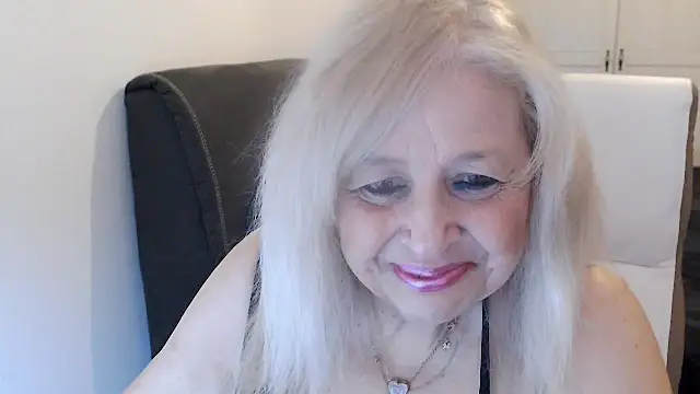 SusiLifeXXX online show from 4, 3, 2026