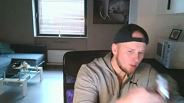 Snapshot of Dartanjanas13 chatting on 4, 10, 2025 Dartanjanas13 online show from 4, 10, 2025