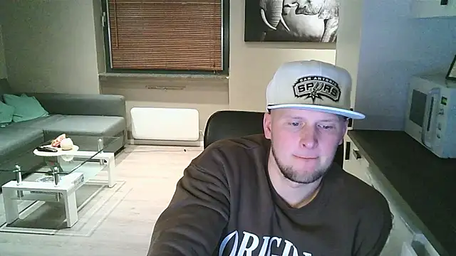 Dartanjanas13 online show from 7, 11, 2025