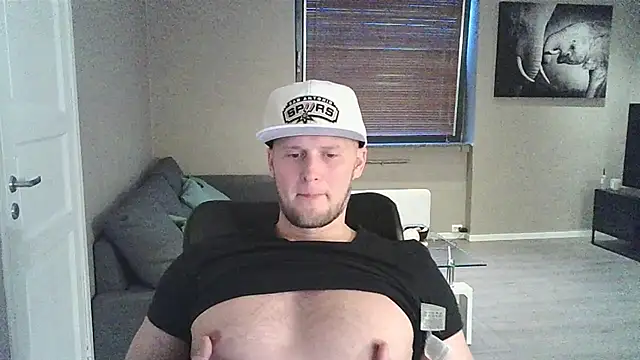 Snapshot of Dartanjanas13 chatting on 20, 9, 2025 Dartanjanas13 online show from 20, 9, 2025