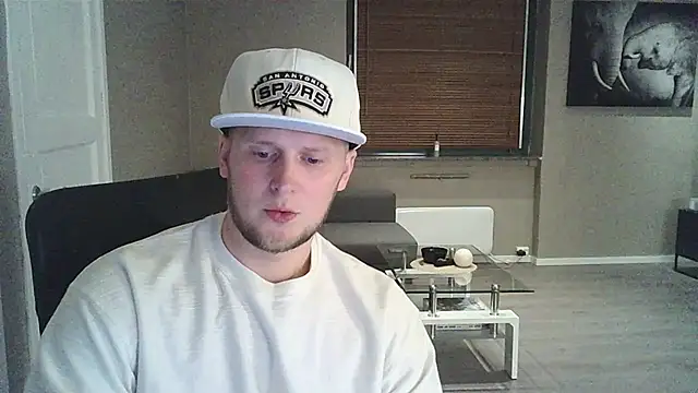 Snapshot of Dartanjanas13 chatting on 26, 9, 2025 Dartanjanas13 online show from 26, 9, 2025