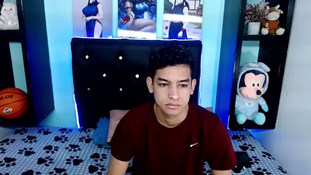 x oliver x online show from 3, 11, 2025