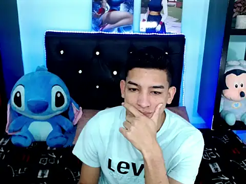 x oliver x online show from 20, 11, 2025