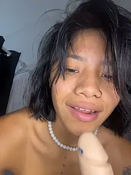 Nia Desire online show from 2, 4, 2026