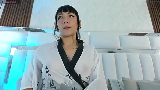 im kasumi online show from 21, 10, 2025