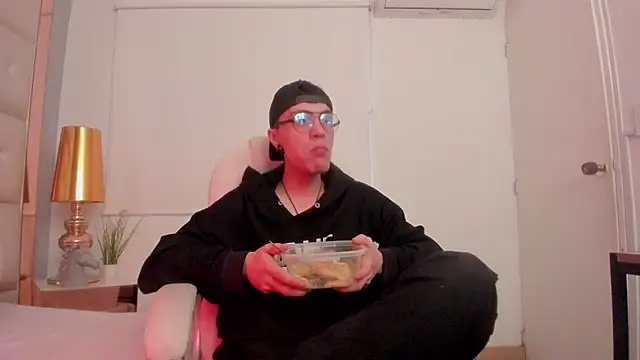 dark sun302 online show from 9, 11, 2025