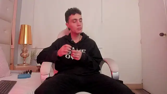 dark sun302 online show from 6, 11, 2025