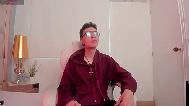 dark sun302 online show from 17, 11, 2025