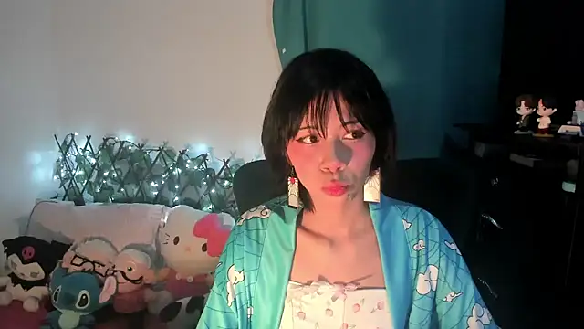 Snapshot of dolliette24 chatting on 27, 9, 2025 dolliette24 online show from 27, 9, 2025