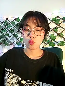 dolliette24 online show from 2, 4, 2026