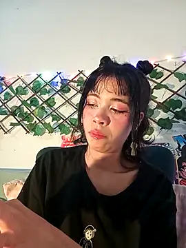 dolliette24 online show from 7, 4, 2026