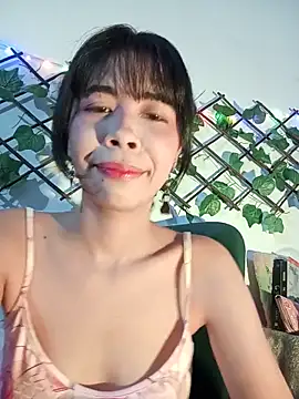 Snapshot of dolliette24 chatting on 26, 5, 2026 dolliette24 online show from 26, 5, 2026