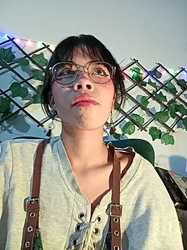 Snapshot of dolliette24 chatting on 23, 5, 2026 dolliette24 online show from 23, 5, 2026