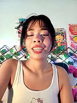 Snapshot of dolliette24 chatting on 9, 5, 2026 dolliette24 online show from 9, 5, 2026