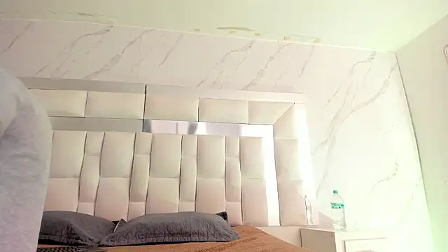 Maia Park online show from 23, 2, 2026