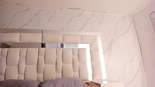 Maia Park online show from 9, 1, 2026