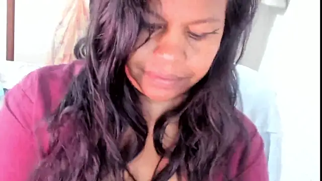 ebonylouissexyhot online show from 27, 9, 2025