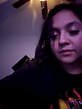 Snapshot of Mamimamita2 chatting on 13, 10, 2025 Mamimamita2 online show from 13, 10, 2025